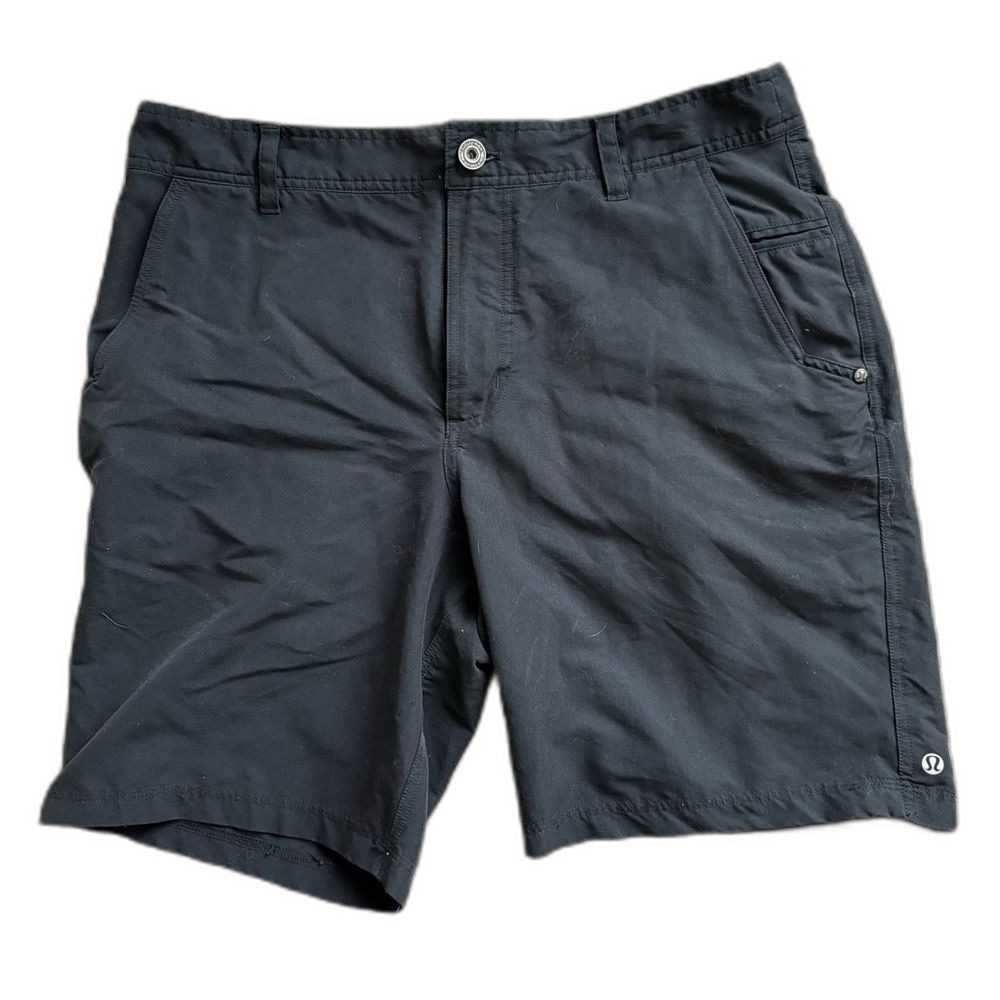 lululemon Men’s Commission Shorts – 9” Inseam – Size 36 – Black